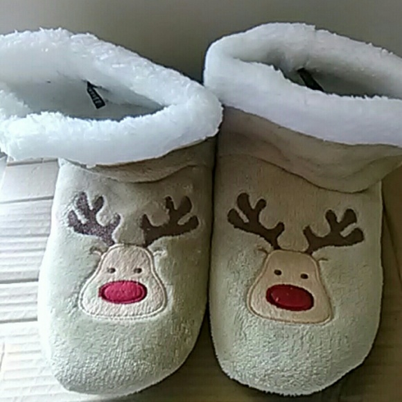 SOFT & COZY "Reindeer" Throw/Bootie Set - Picture 2 of 4